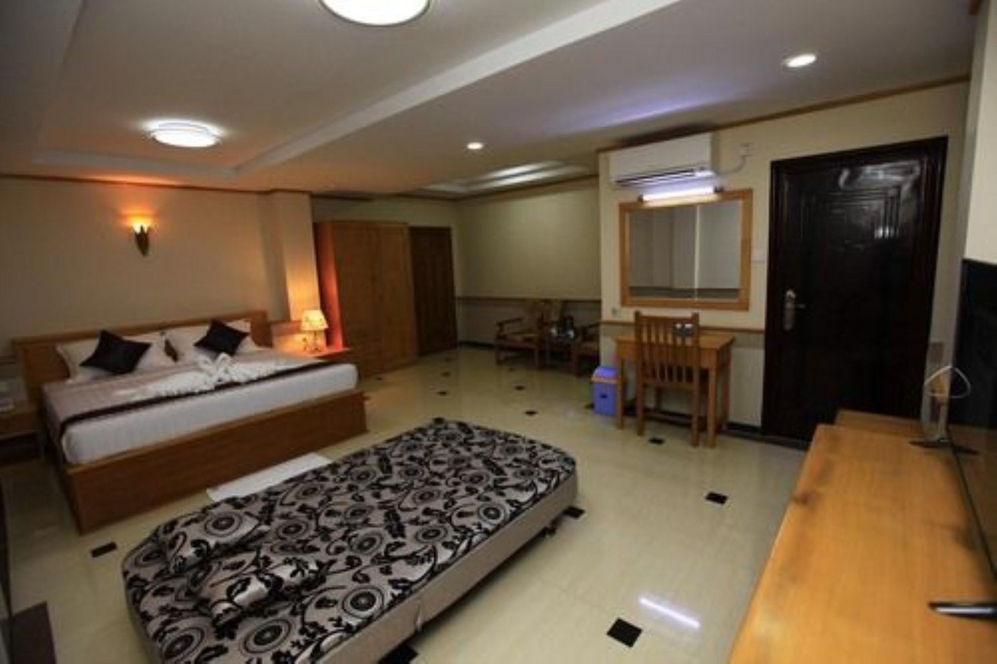 Hotel Novel Yangon Extérieur photo